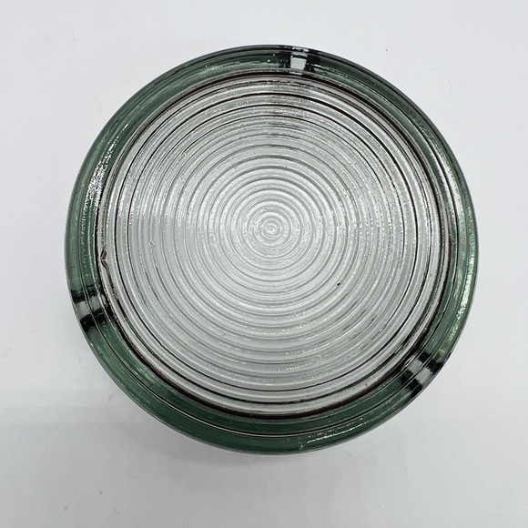 CAESARS PALACE LAS VEGAS VINTAGE SMALL ASHTRAY - Picture 2 of 7